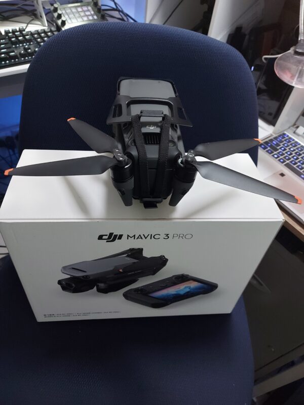 DJI Mavic 3 Pro