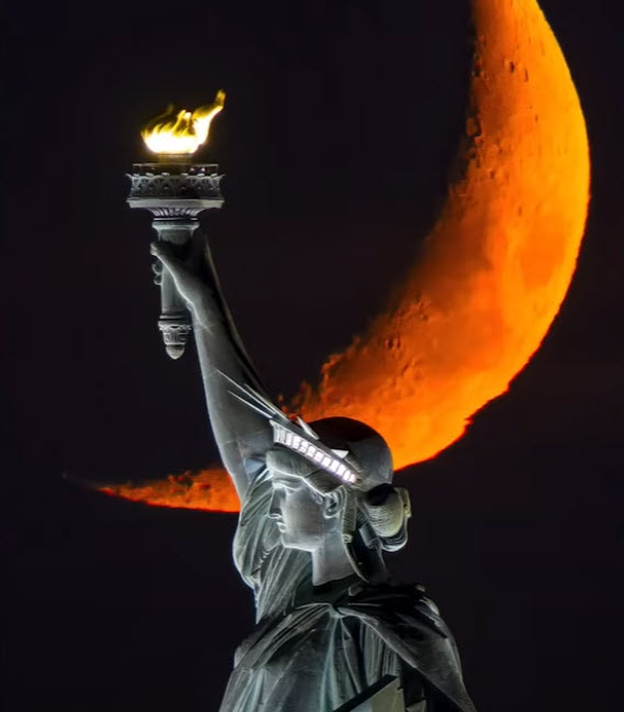 Moon and Statue