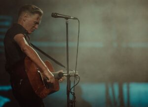Bryan Adams