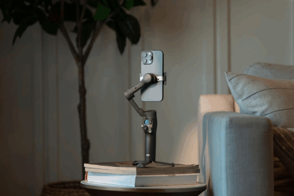 DJI Smartphone 8